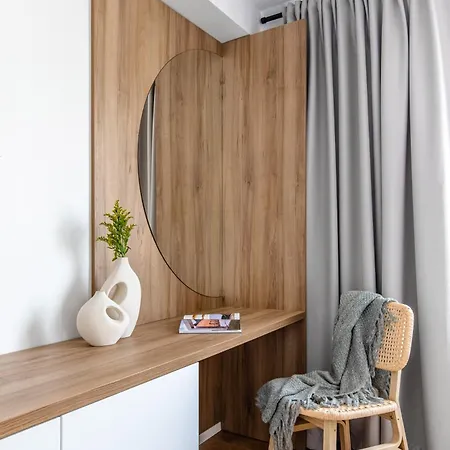 Apartment Royal Atheneum 2 By Citylife